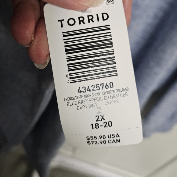 torrid Heathered Light Blue V-Neck Sweatshirt - Picture 5 of 5